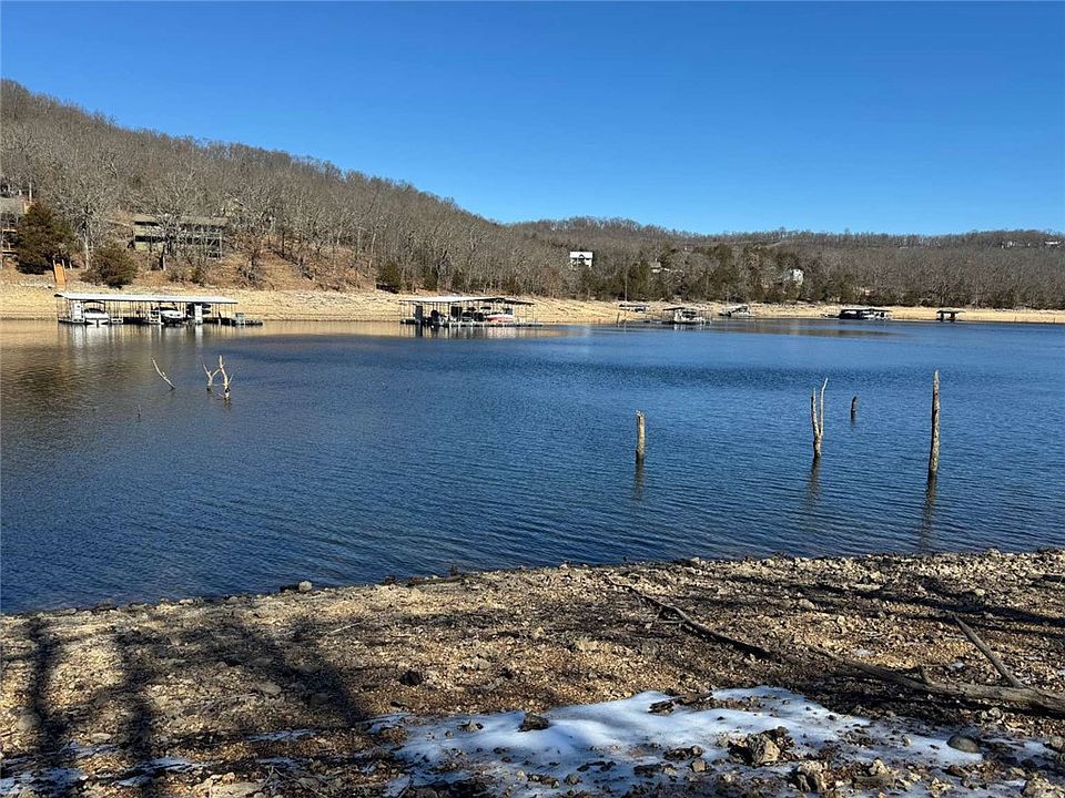 1st image of 22005 Indian Bluff Rd