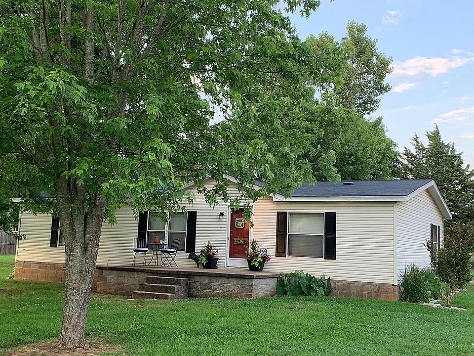 1st image of 4824 Arnold Dr