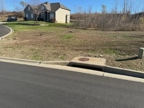 3553 N 110th Ter, Kansas City, KS 66109