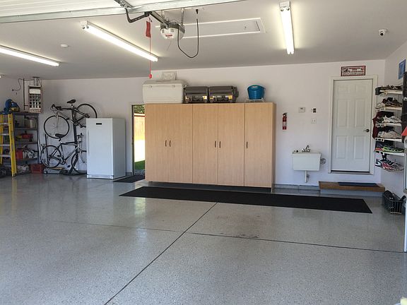 Heated Garage