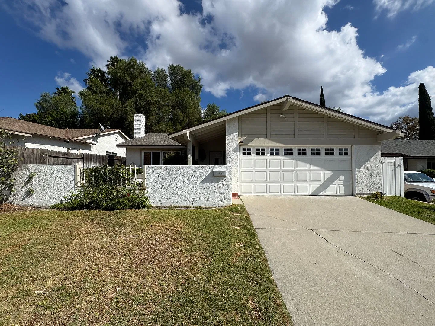 Bright and Inviting 4-Bedroom Home in Thousand Oaks — Photo 1
