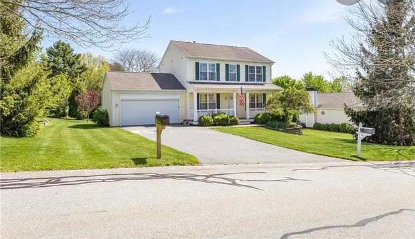 105 Goldenrod Dr