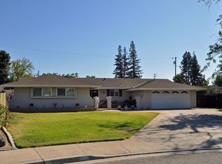 579 Oakridge Dr, Oakdale, CA 95361