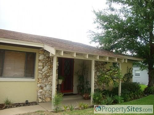2nd image of 115 Maplewood Dr
