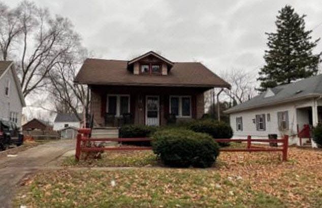 1st image of 1828 Ring St