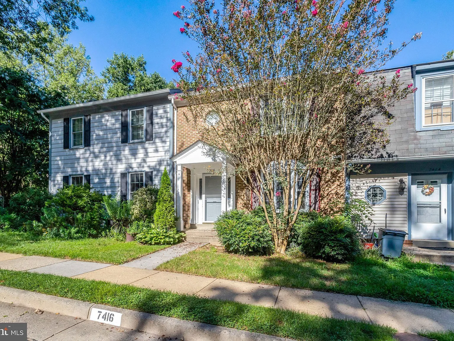 3 bed, 4.0 bath, 1815 sqft, $2,850 — Photo 1