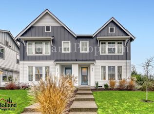 8042 SE Blanton St, Hillsboro, OR 97123