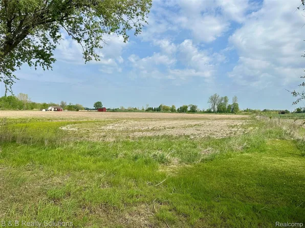 Millington Rd, Silverwood, MI 48760