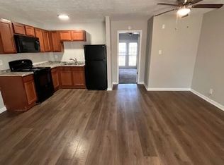 2021 Cambridge Dr APT 14, Lexington, KY 40504