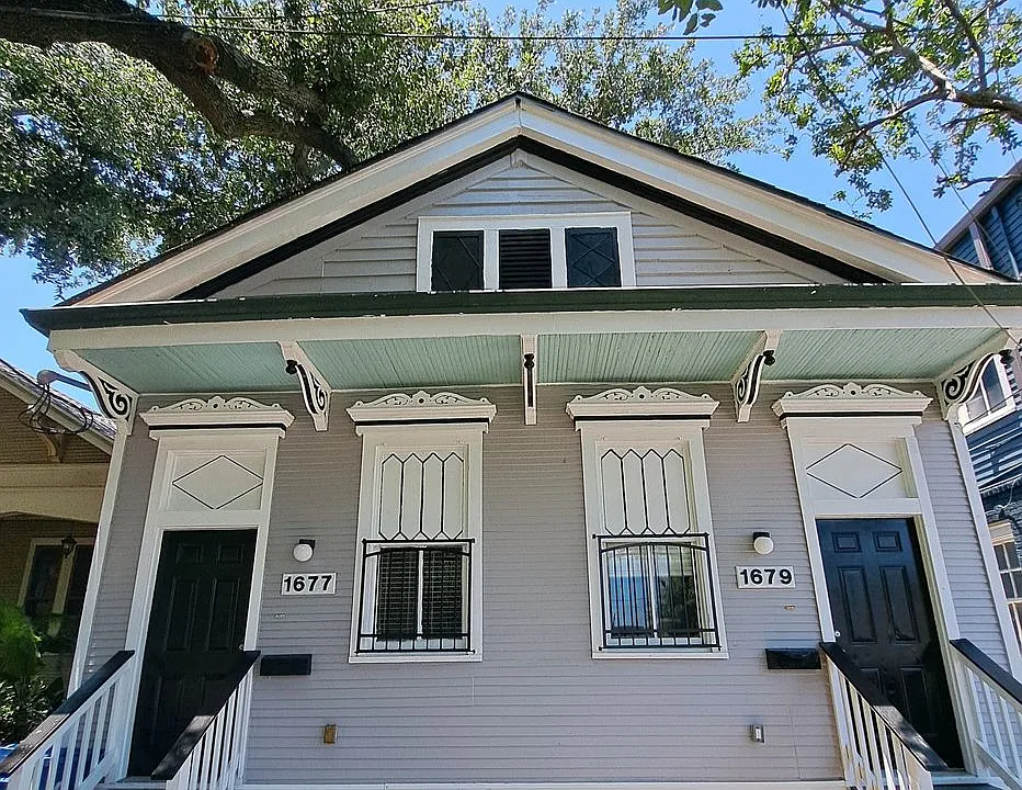 1677-79 N. Broad