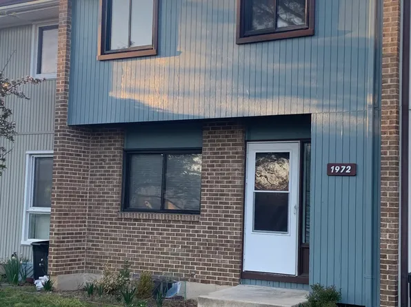 1972 Cambridge Dr, Crofton, MD