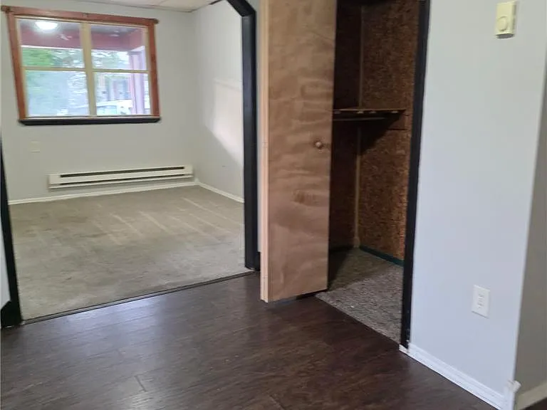198 Gould St — Photo 3