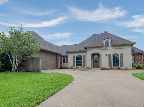 16443 Majestic Oak Dr, Prairieville, LA 70769