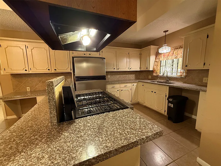 4114 Connorvale Rd — Photo 21