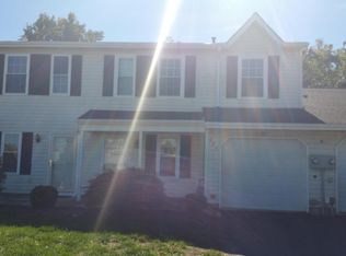 122 Harbor Cir, Freehold, NJ 07728