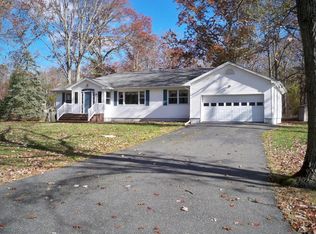 376 Conover St, Howell, NJ 07731