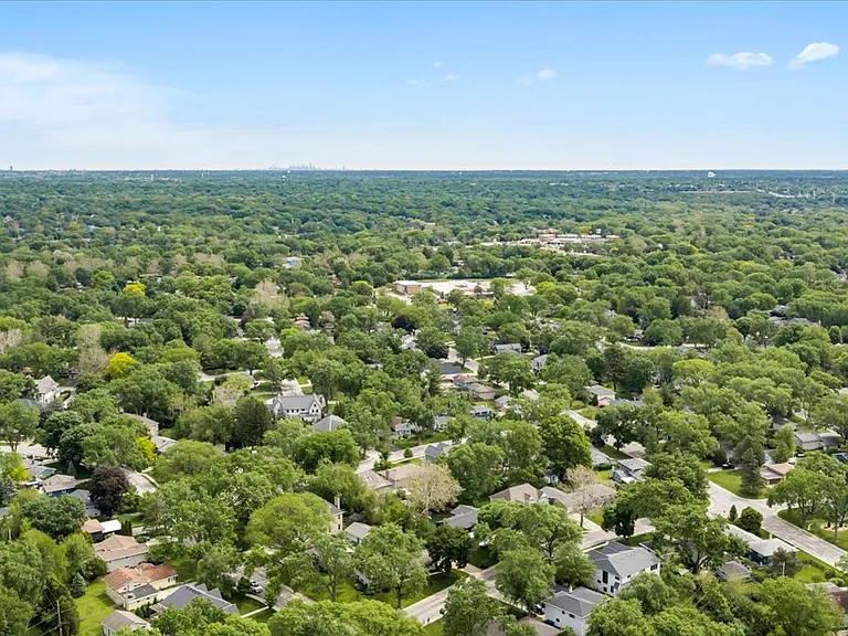 325 Hemlock Ln — Photo 29