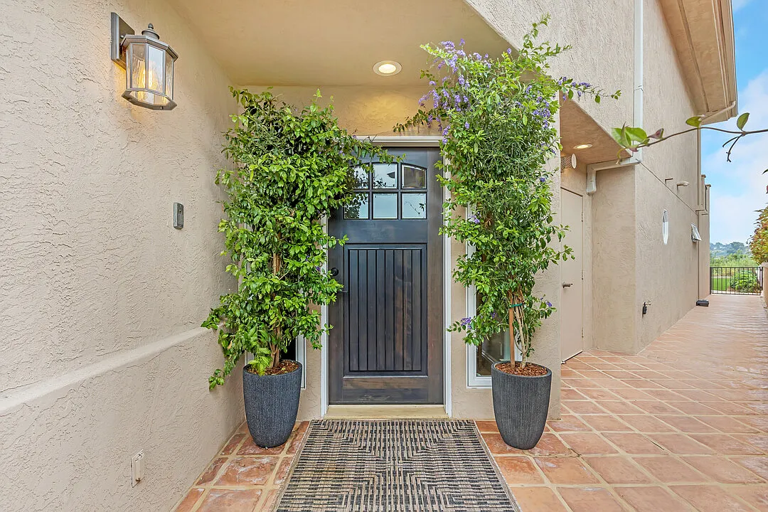 7564 Navigator Cir — Photo 3