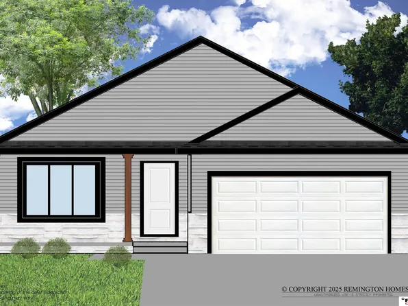 10631 S 76th St, Lincoln, NE 68516