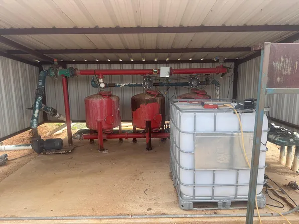3915 E Fm 1729, Lubbock, TX 79403