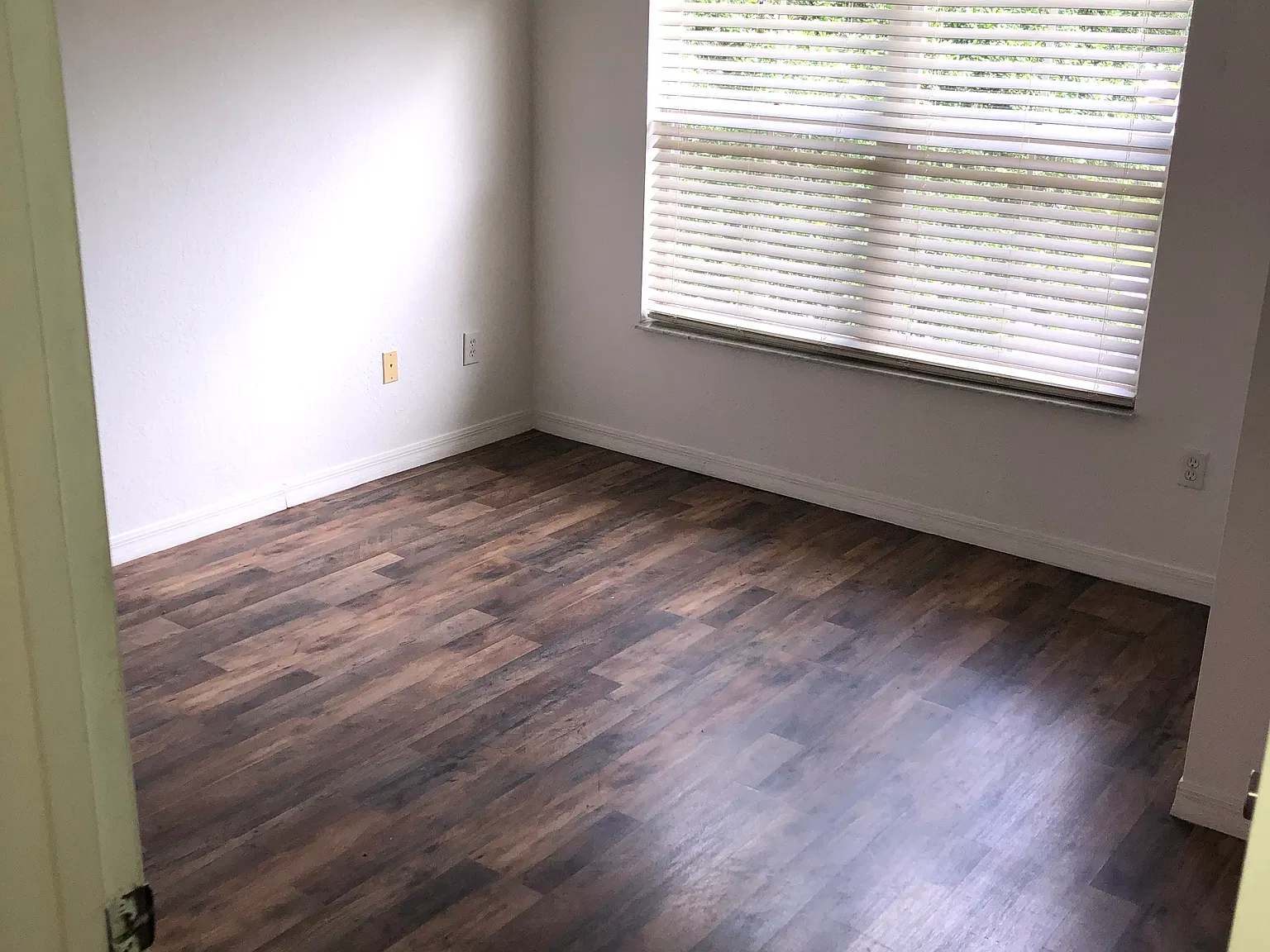4 bed, 1470 sqft, $2,150 — Photo 4