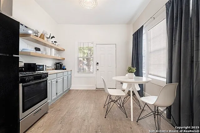 302 E Cevallos #2 — Photo 3