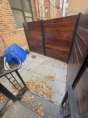 5th image of 921 Washington Ave #750