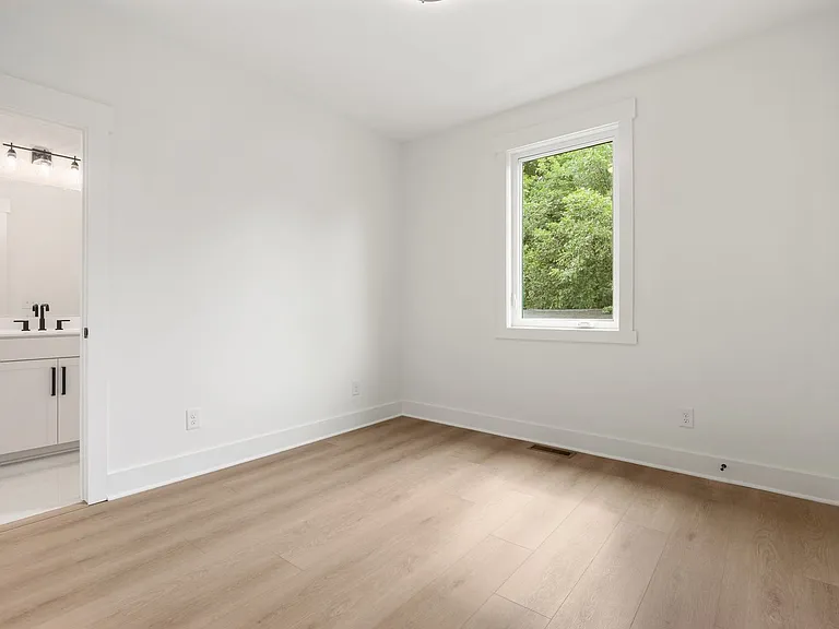1019 Grant St — Photo 19