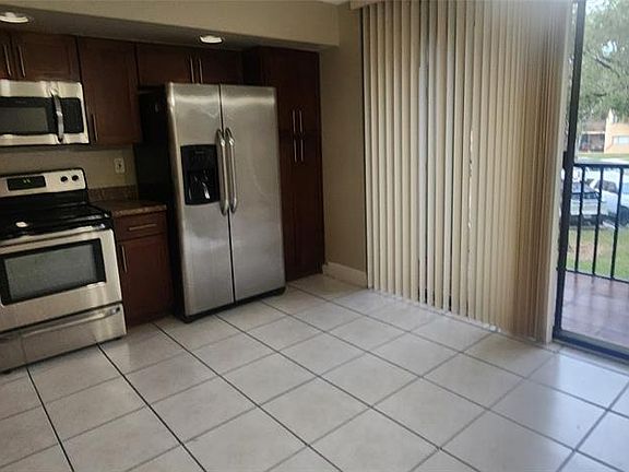 4th image of 8650 SW 133rd Avenue Rd