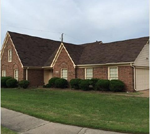 2nd image of 4498 Berkely Woods Dr