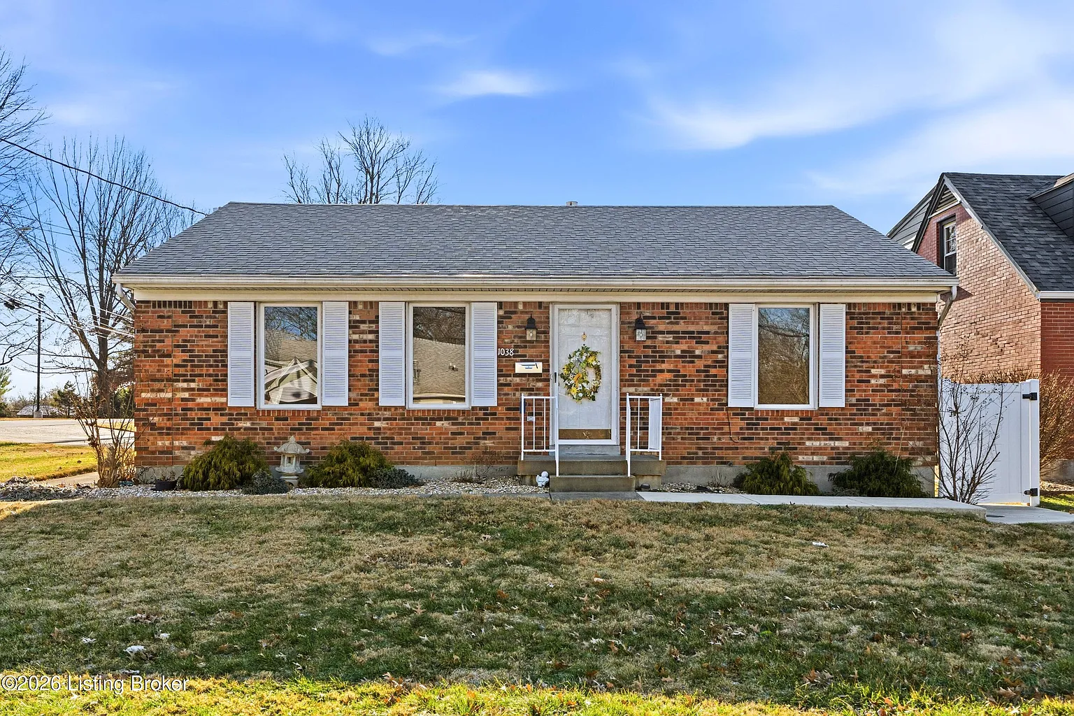 1038 Trevilian Way photo 1