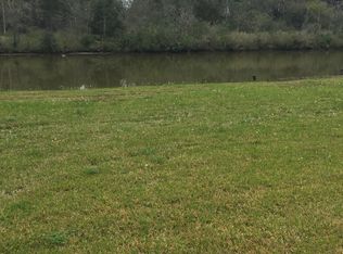 3828 Bayou Cir, Dickinson, TX 77539