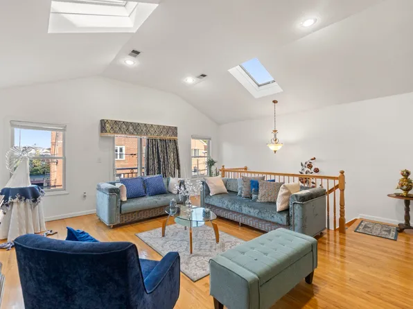 219 South Street image 16 of 45