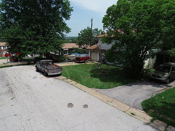 3rd image of 2581 Dorwood Dr