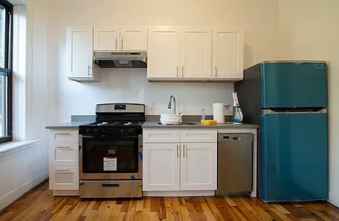 Rented by Capri Jet Realty Corp