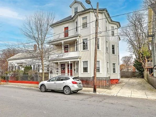 4 Ellery St, Providence, RI 02909