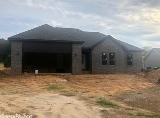 1400 Oak Shadows Dr, Sherwood, AR 72120
