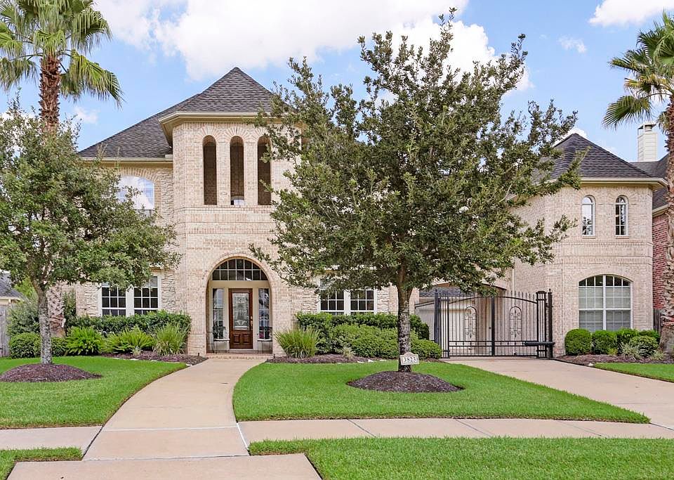 1st image of 3823 Bell Hollow Ln