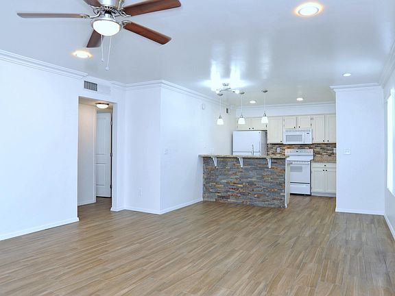 4th image of 6702 E Calle La Paz Unit A