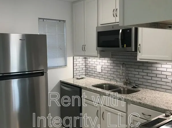 156D Locke St, Tallahassee, FL 32303