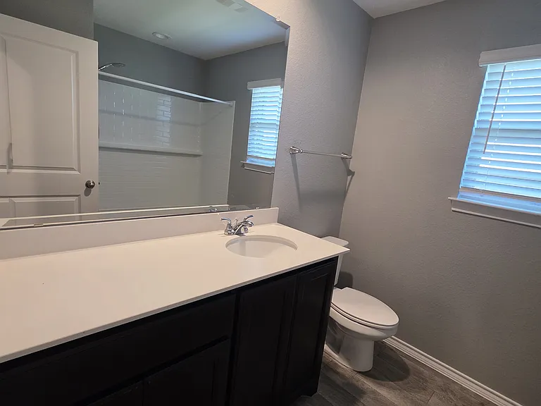 1644 Glade Meadows Dr — Photo 16