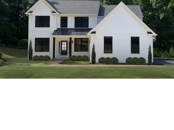 217 E Branch Rd, Sellersville, PA 18960