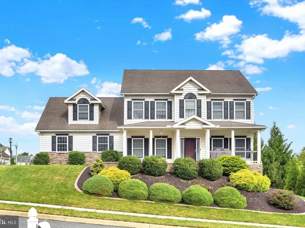 480 Francis Dr, Mechanicsburg, PA 17050