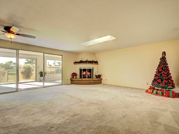 3rd image of 270 E Paseo De Golf