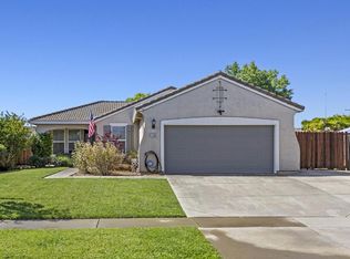 1184 Kneebone Ct, Plumas Lake, CA