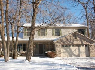 16521 Winding Creek Rd, Plainfield, IL 60586
