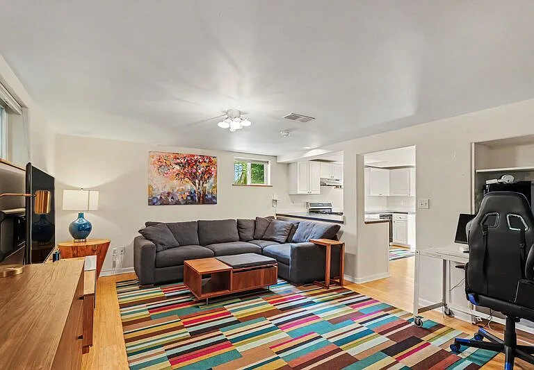 351 NW 84th St — Photo 16