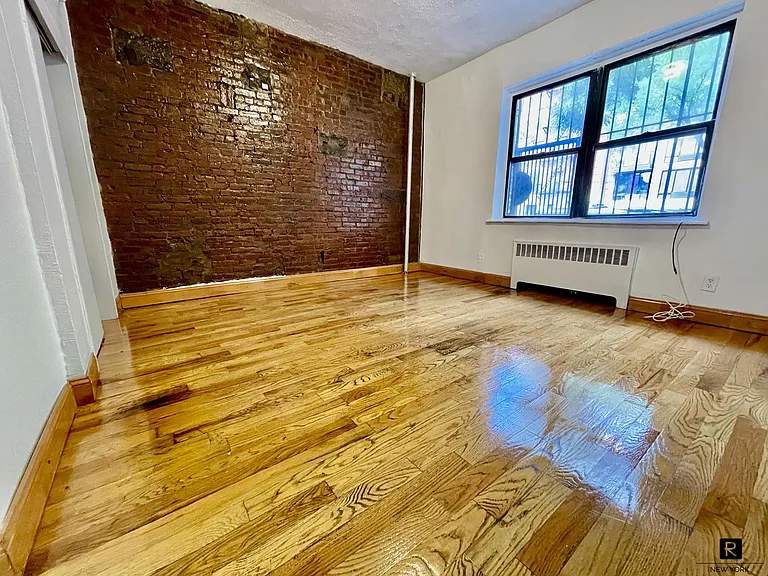 260 W 135th St #D — Photo 14