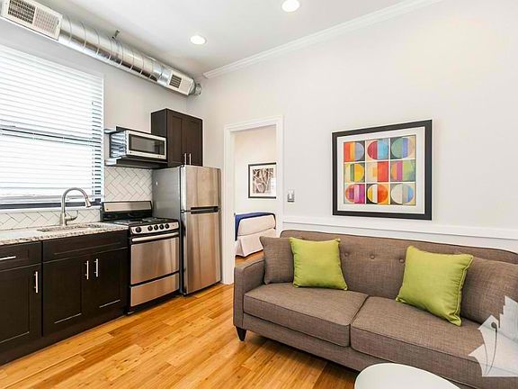 5th image of 53 W Burton Pl #1R5