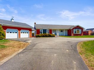 363 Beech Hill Rd, Auburn, ME 04210